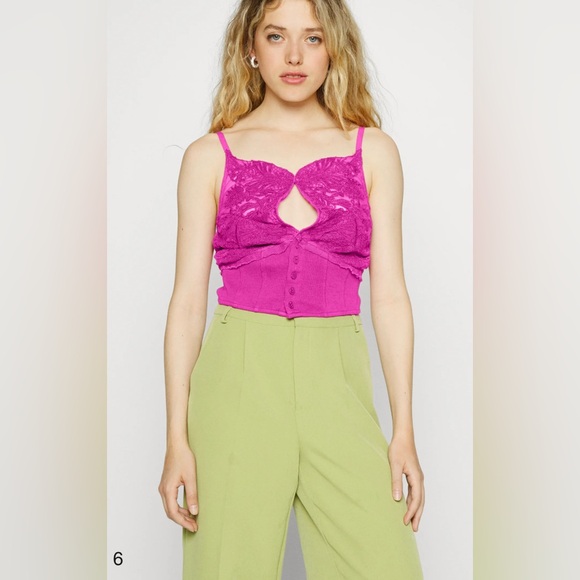 FREE PEOPLE HAVE MY HEART CROP TOP MEDIUM BNWT - Picture 4 of 8